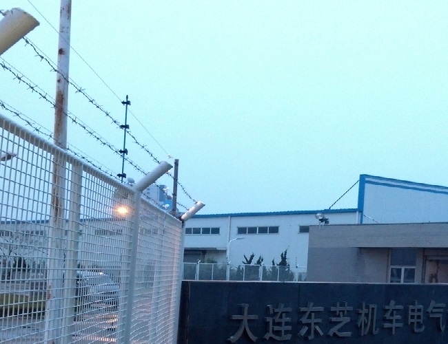 1-250GF523061M.jpg